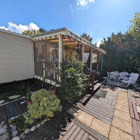 Gh Vacances La Reserve Gastes Екстериор снимка