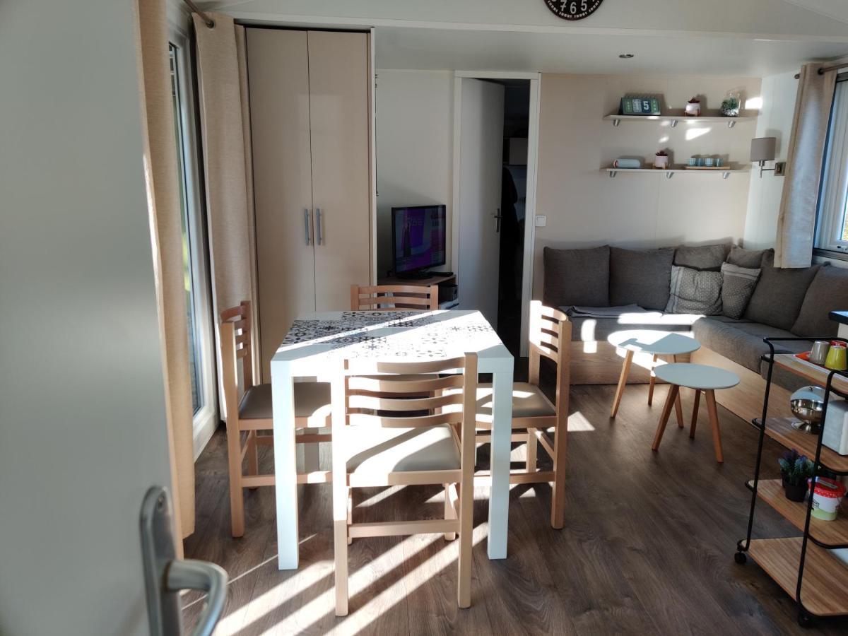 Gh Vacances La Reserve Gastes Екстериор снимка