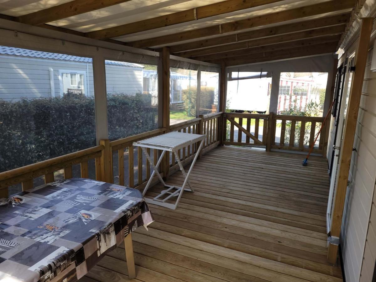 Gh Vacances La Reserve Gastes Екстериор снимка