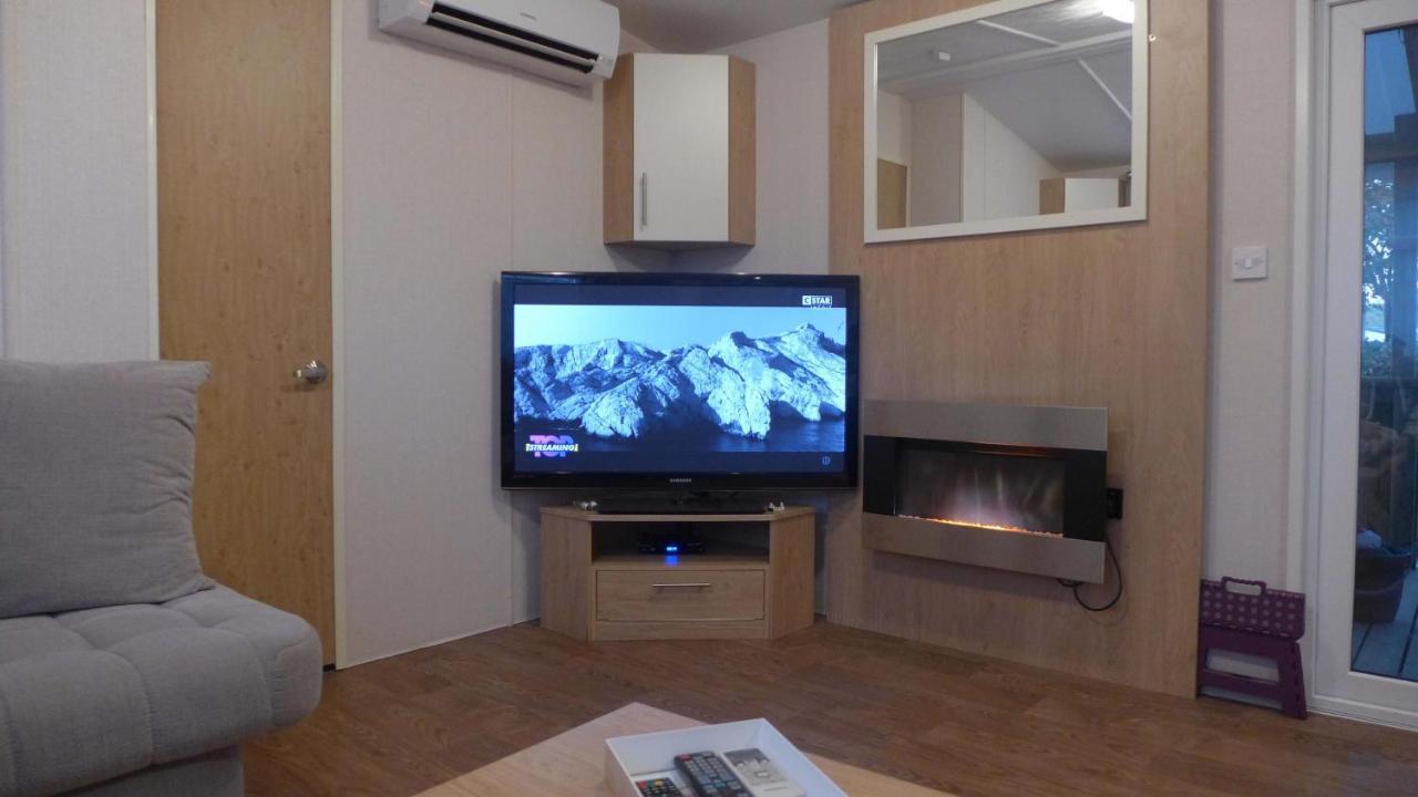 Gh Vacances La Reserve Gastes Екстериор снимка